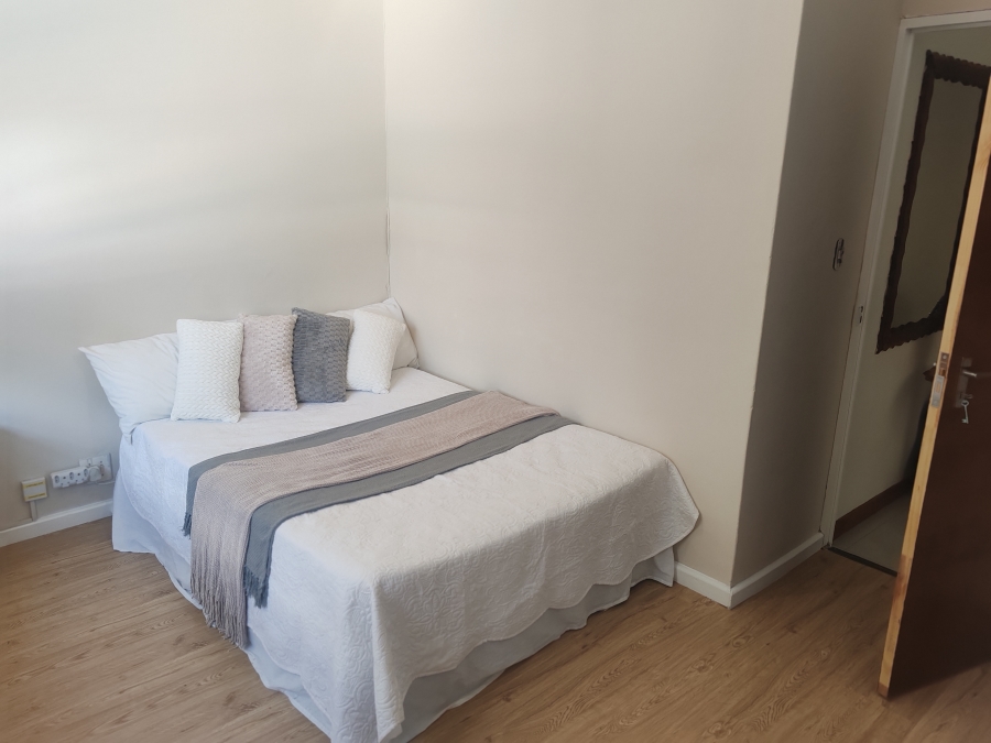 4 Bedroom Property for Sale in Heuwelkruin Eastern Cape